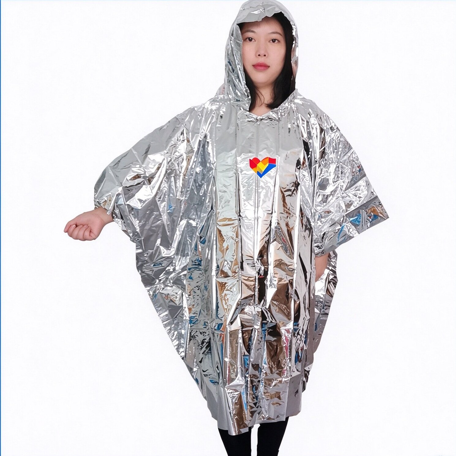 Silver metallic foil hooded thermal poncho, custom logo printed emergency heat preservation cape for outdoor camping, hiking and emergency rescue