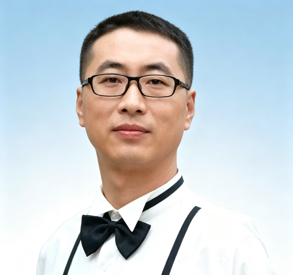 Design Team Lead portrait, custom promotional product designer